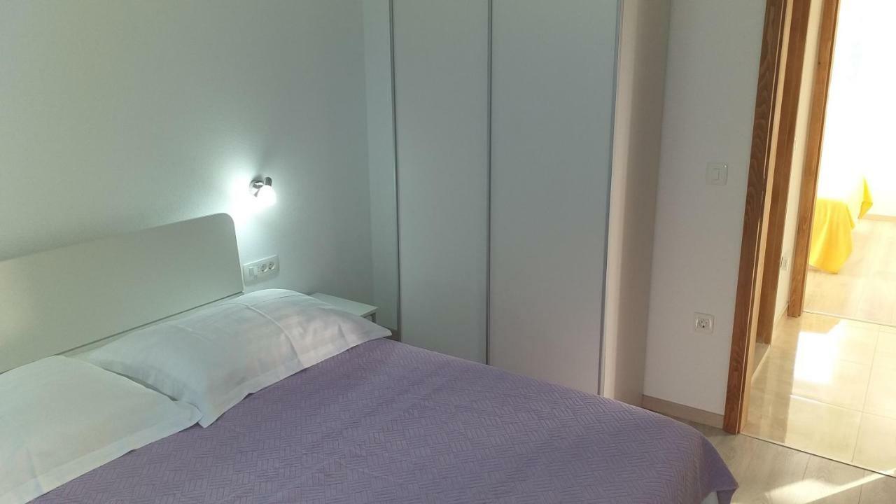 Apartment Zaklopatica Lastovo Ngoại thất bức ảnh