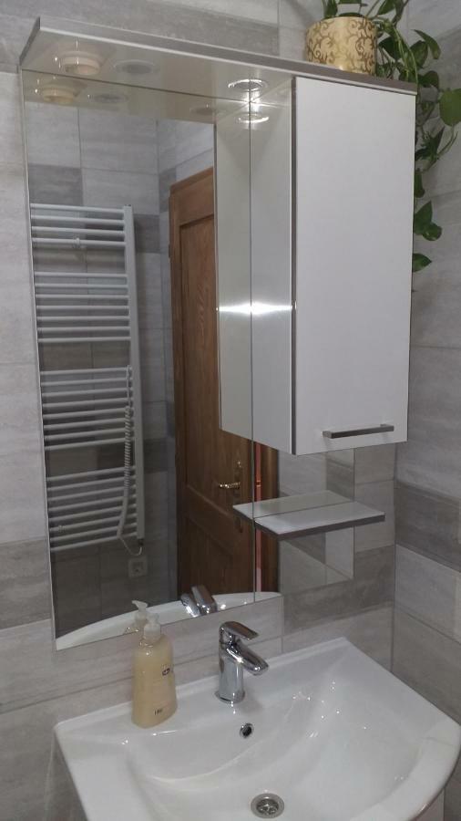 Apartment Zaklopatica Lastovo Ngoại thất bức ảnh